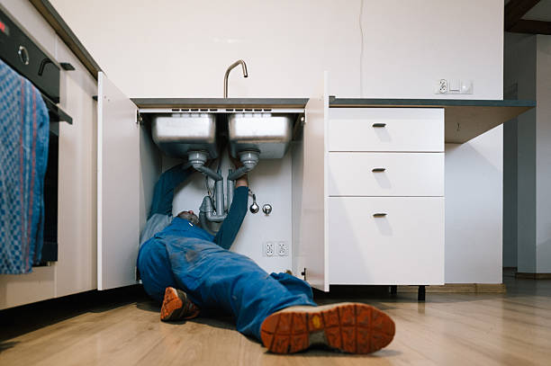 Professional Leak Detection technician working in Barberton, OH